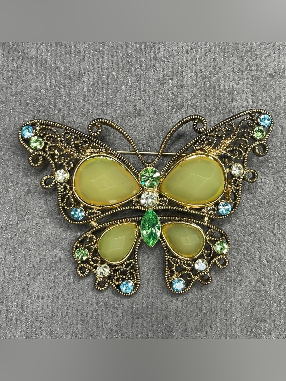 ✨2/$15✨ Gold-Tone Green Gemstone Butterfly Brooch
